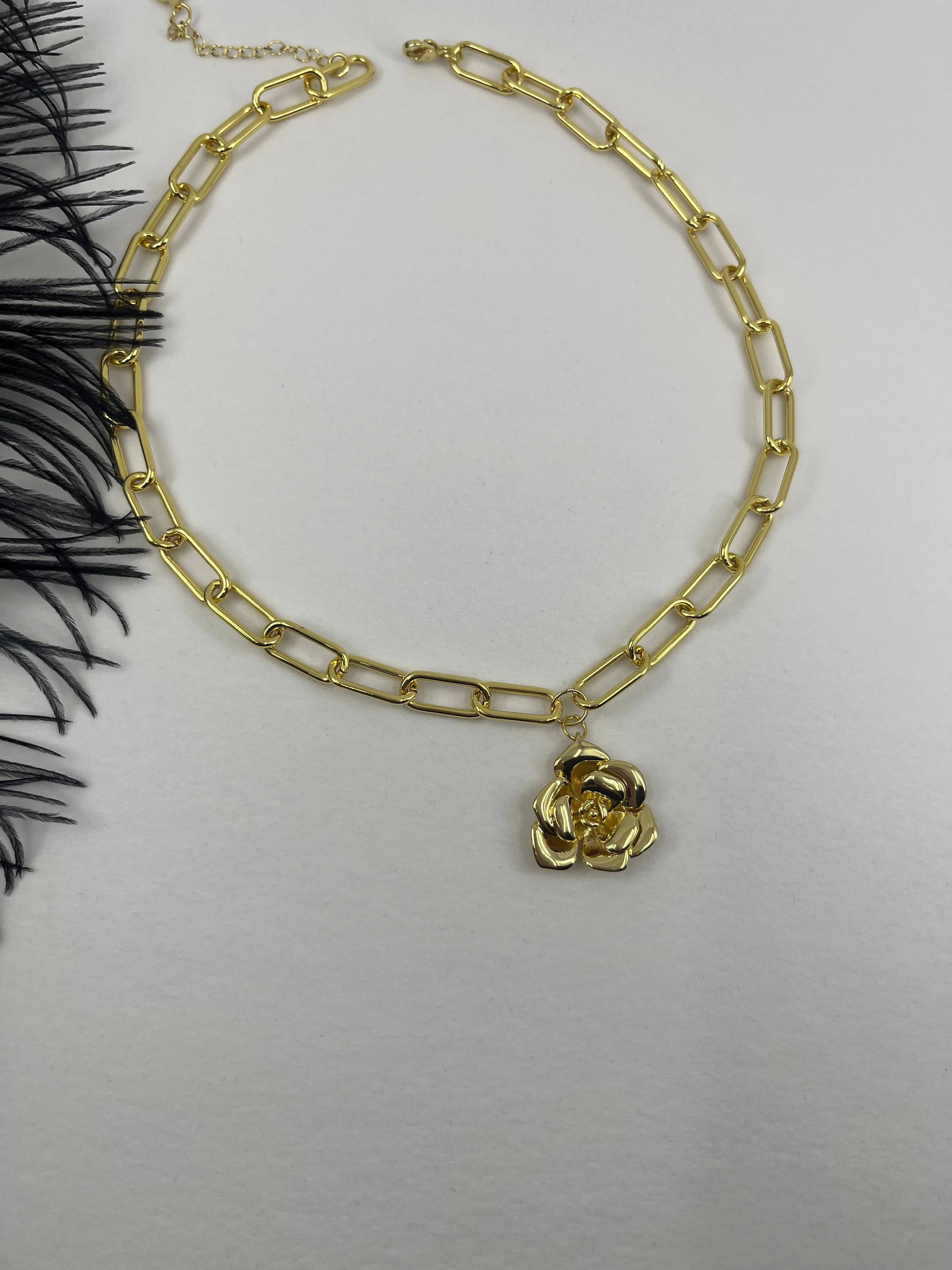 18K Gold Chunky Chain Necklace with rose