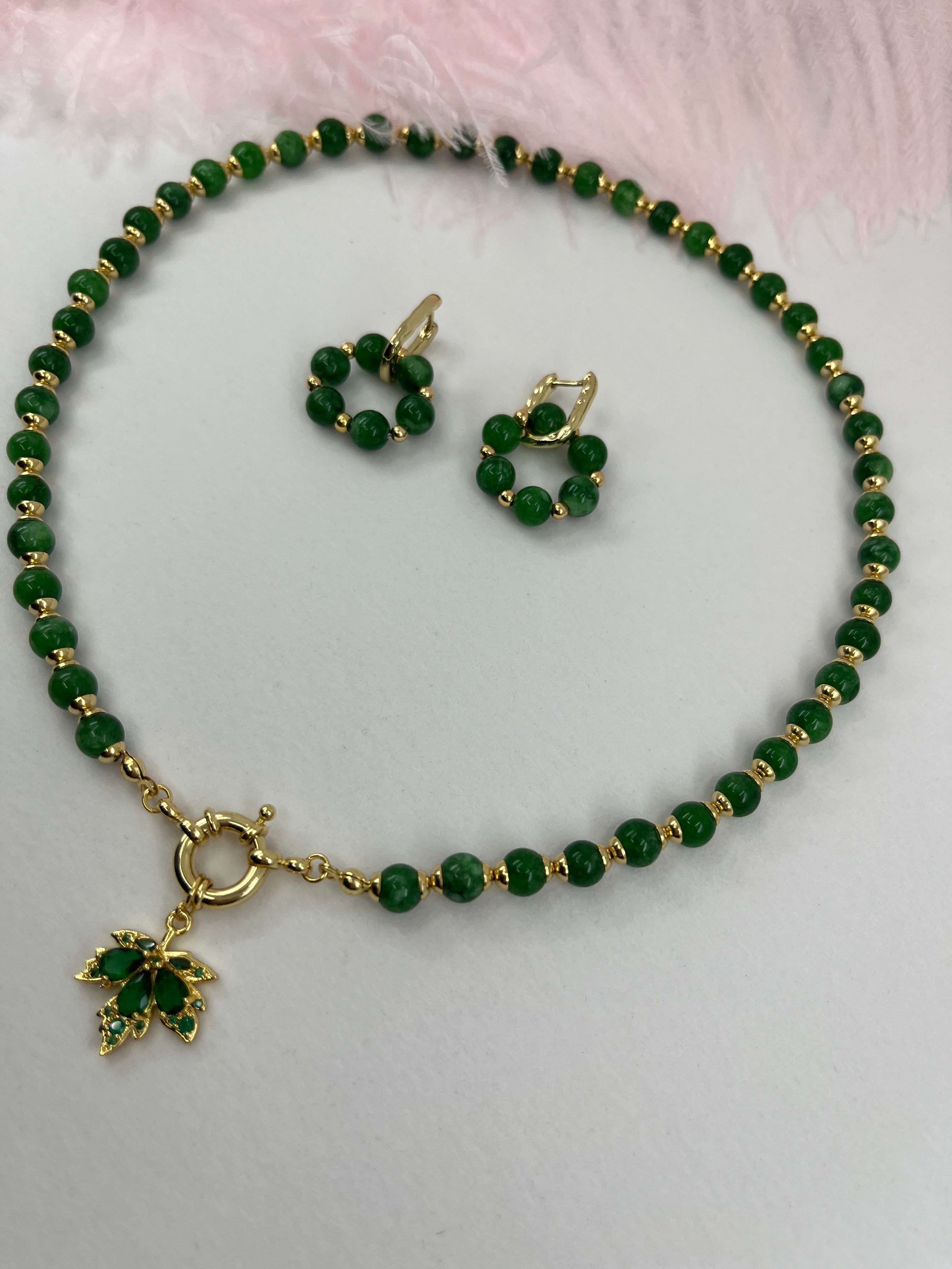 Natural Malaysia Jade Necklace with 18K Gold maple leaf pendant