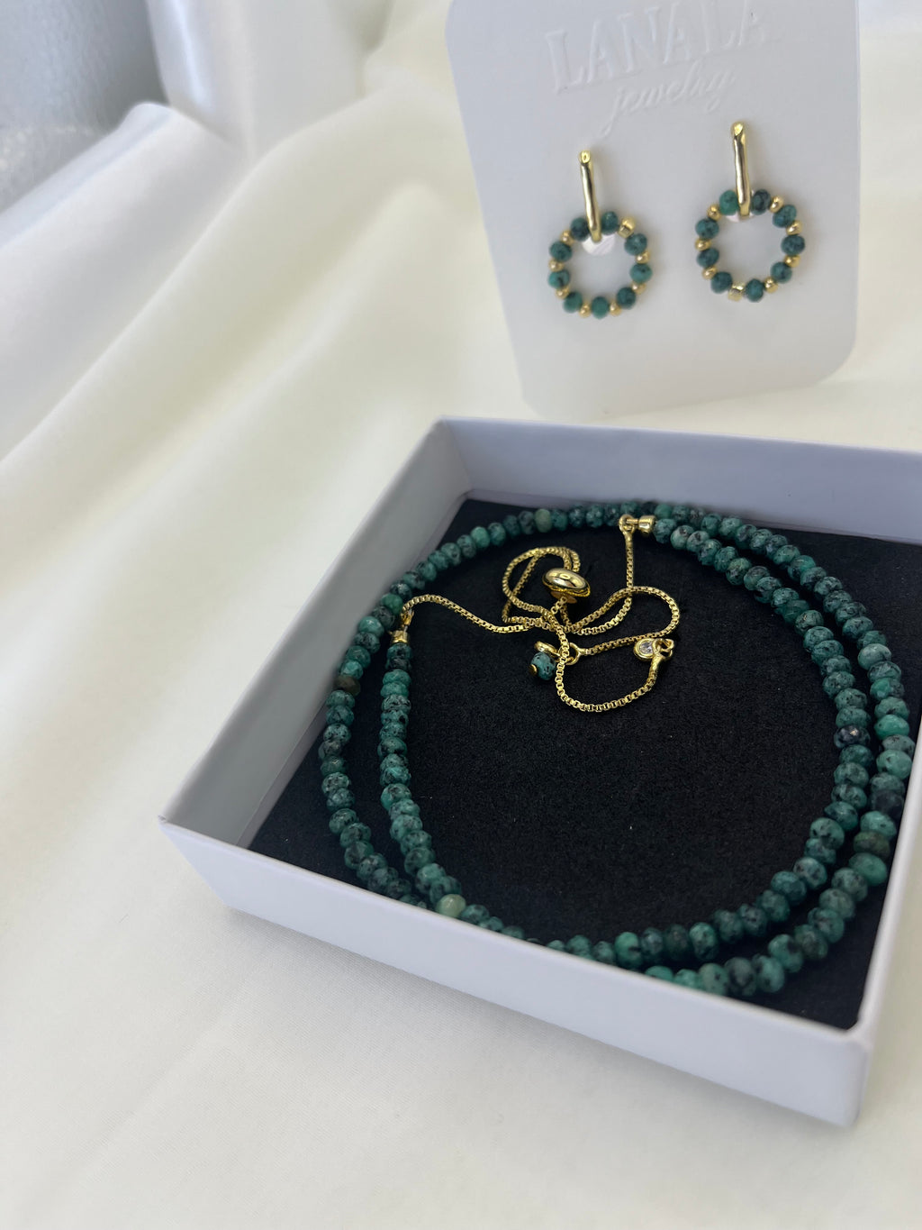 Natural Malaysia Jade Y-Necklace & Earrings Set