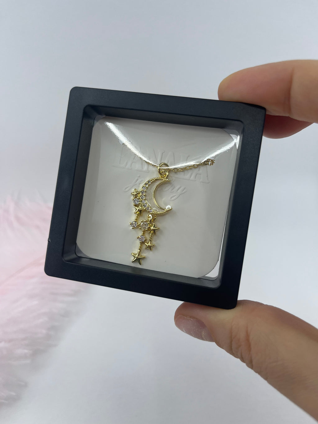 Choker necklace with zirconia moon star pendants: 18K Gold Plated