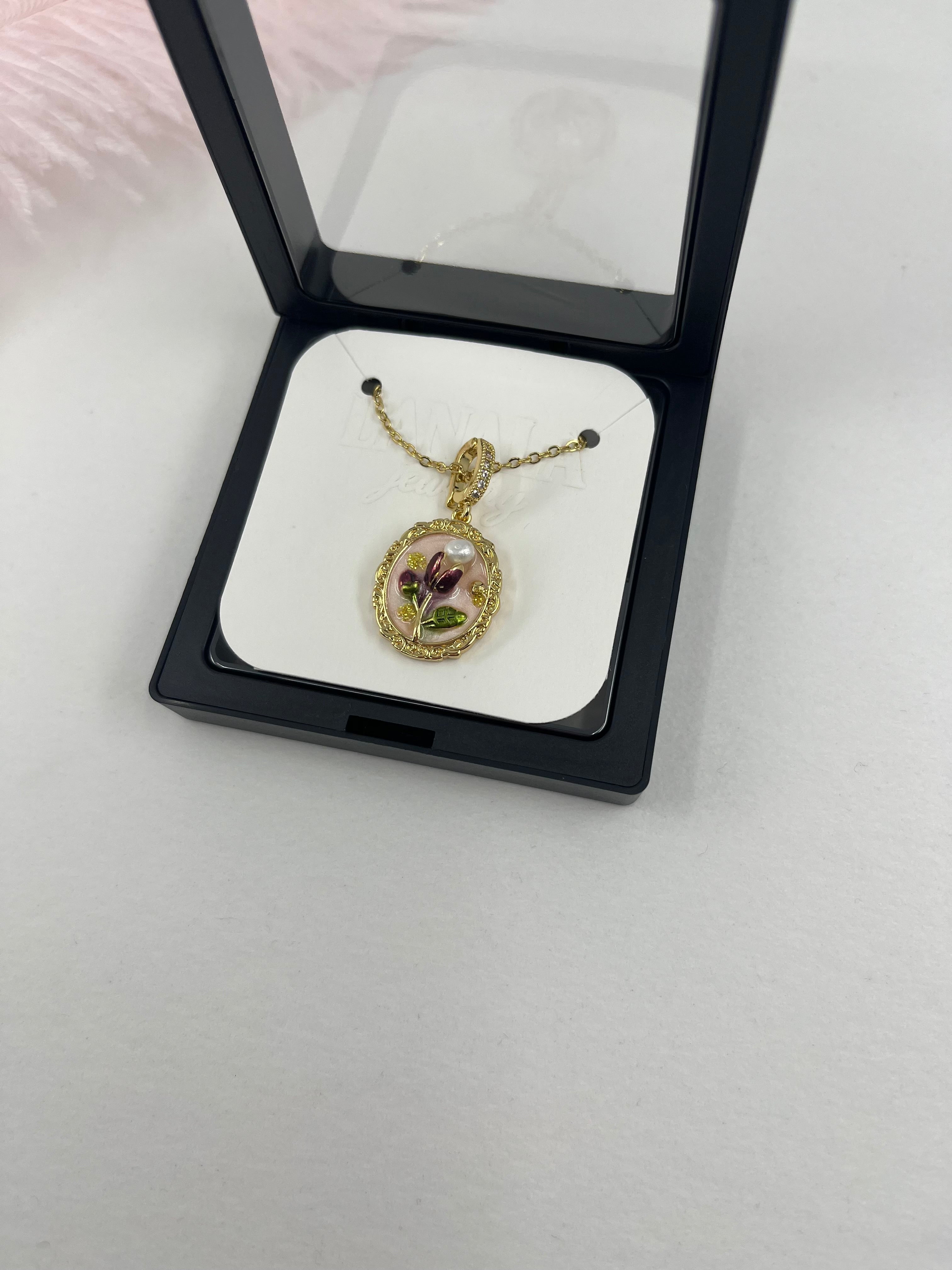 18K Gold Flower Enamel Pearl Pendant Necklace