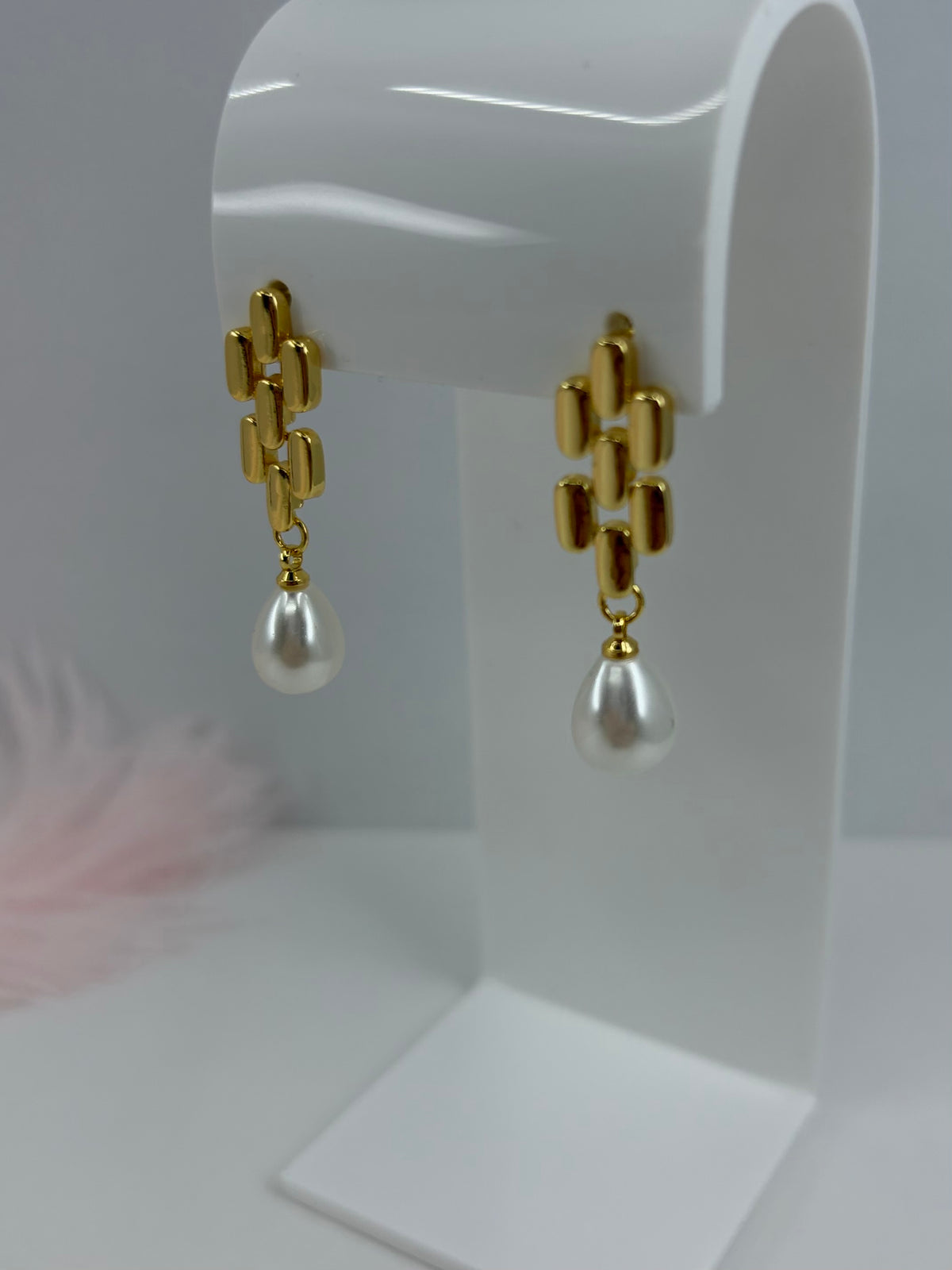 Pearl Drop Earrings, 18K gold plated