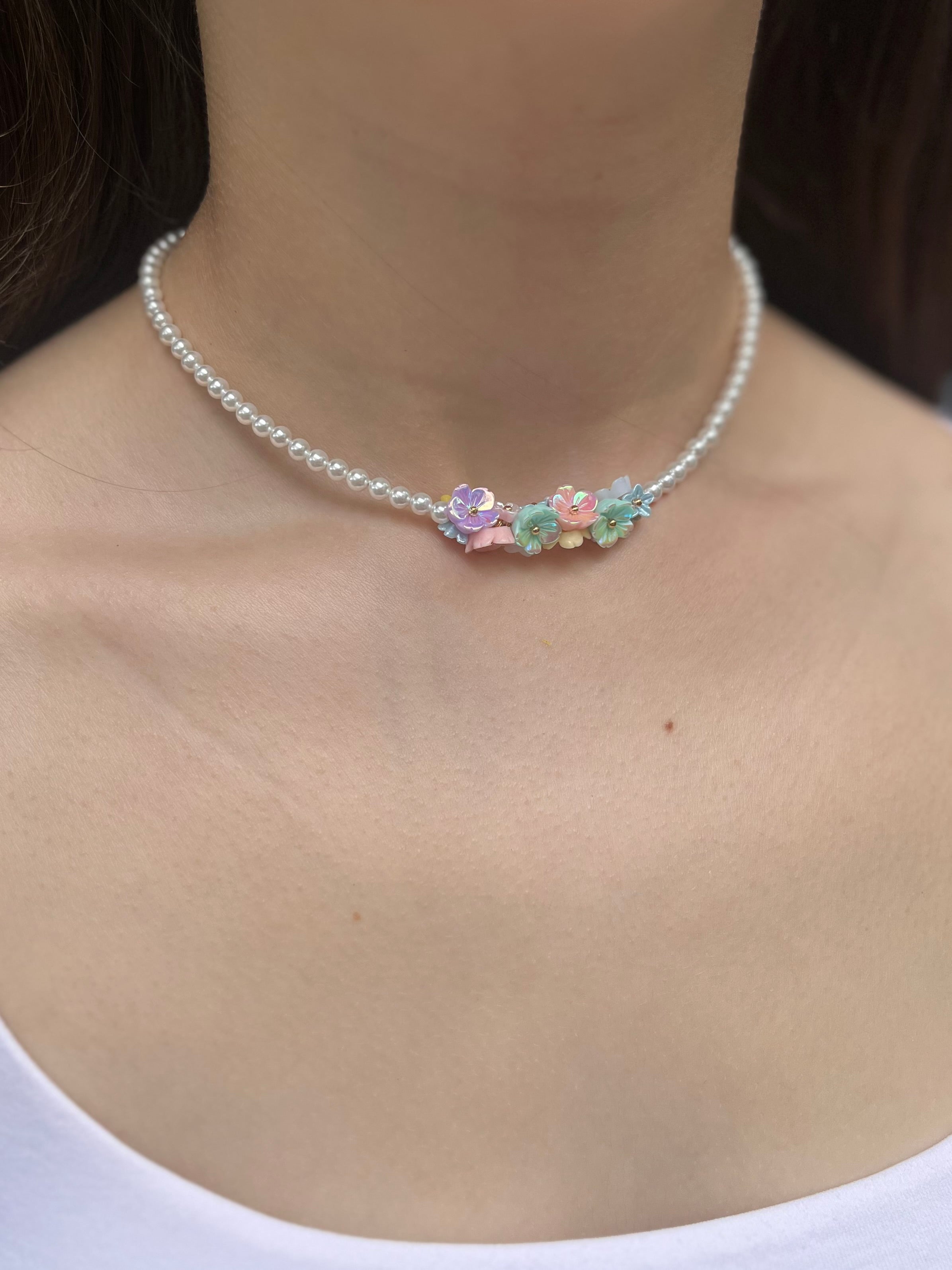 Pearl Flowers Choker Necklace with earrings : 18K Gold Plated