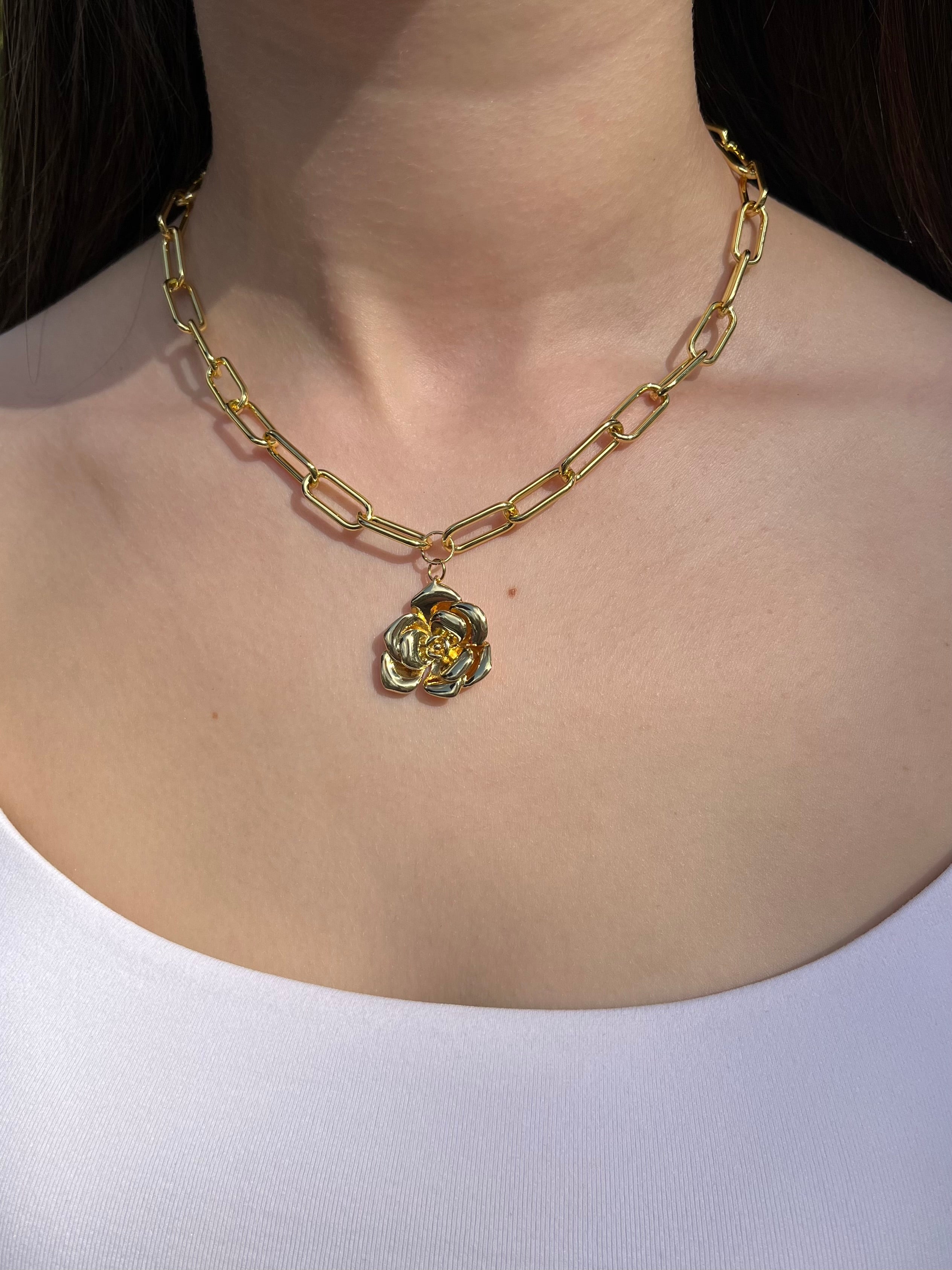 18K Gold Chunky Chain Necklace with rose