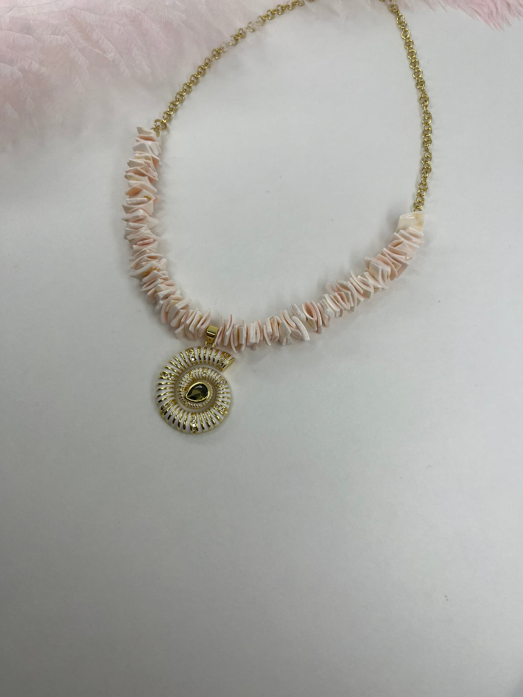 Natural Shell Necklace with Conch Charm, 18K Gold Plated
