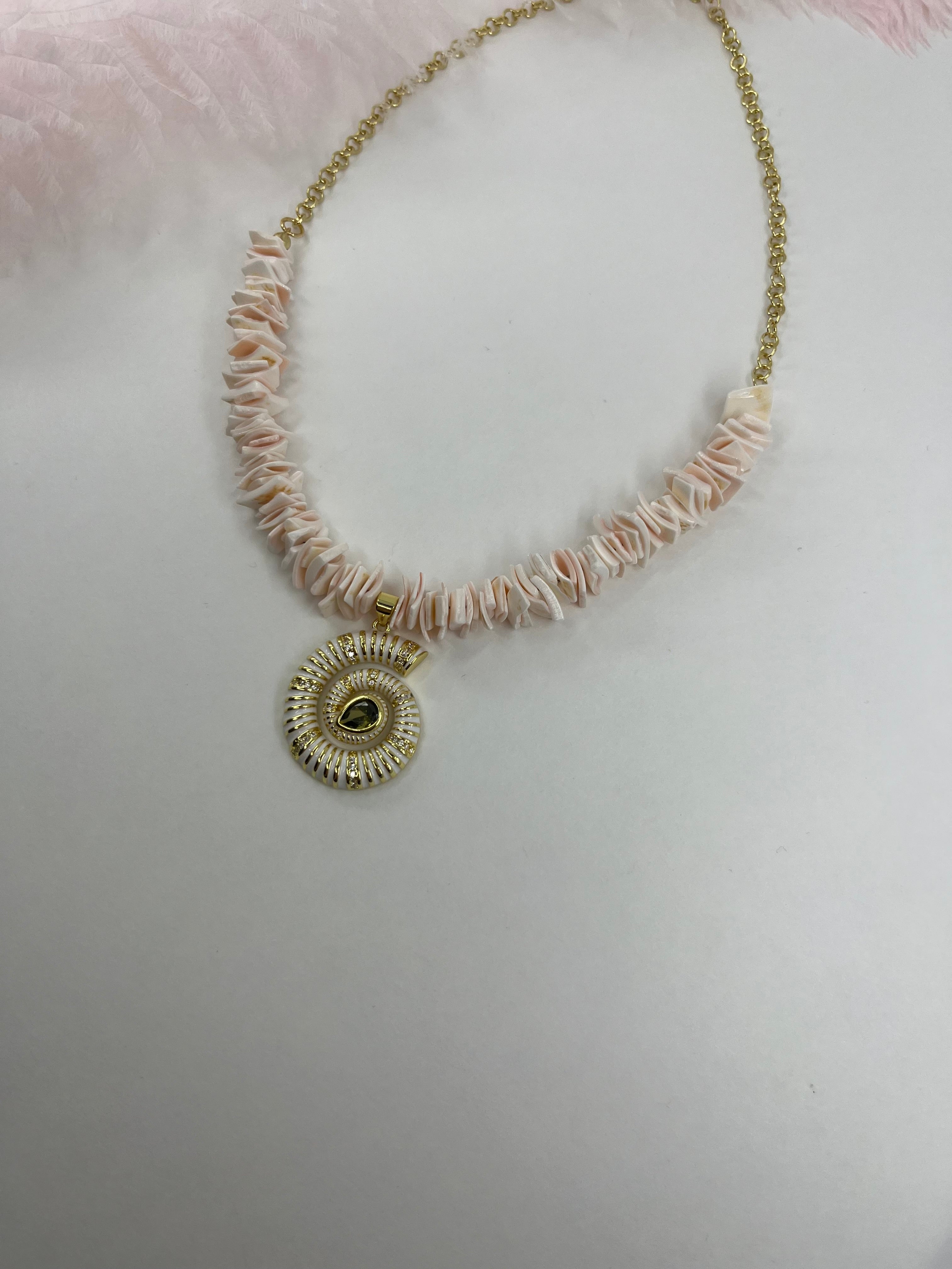 Natural Shell Necklace with Conch Charm, 18K Gold Plated