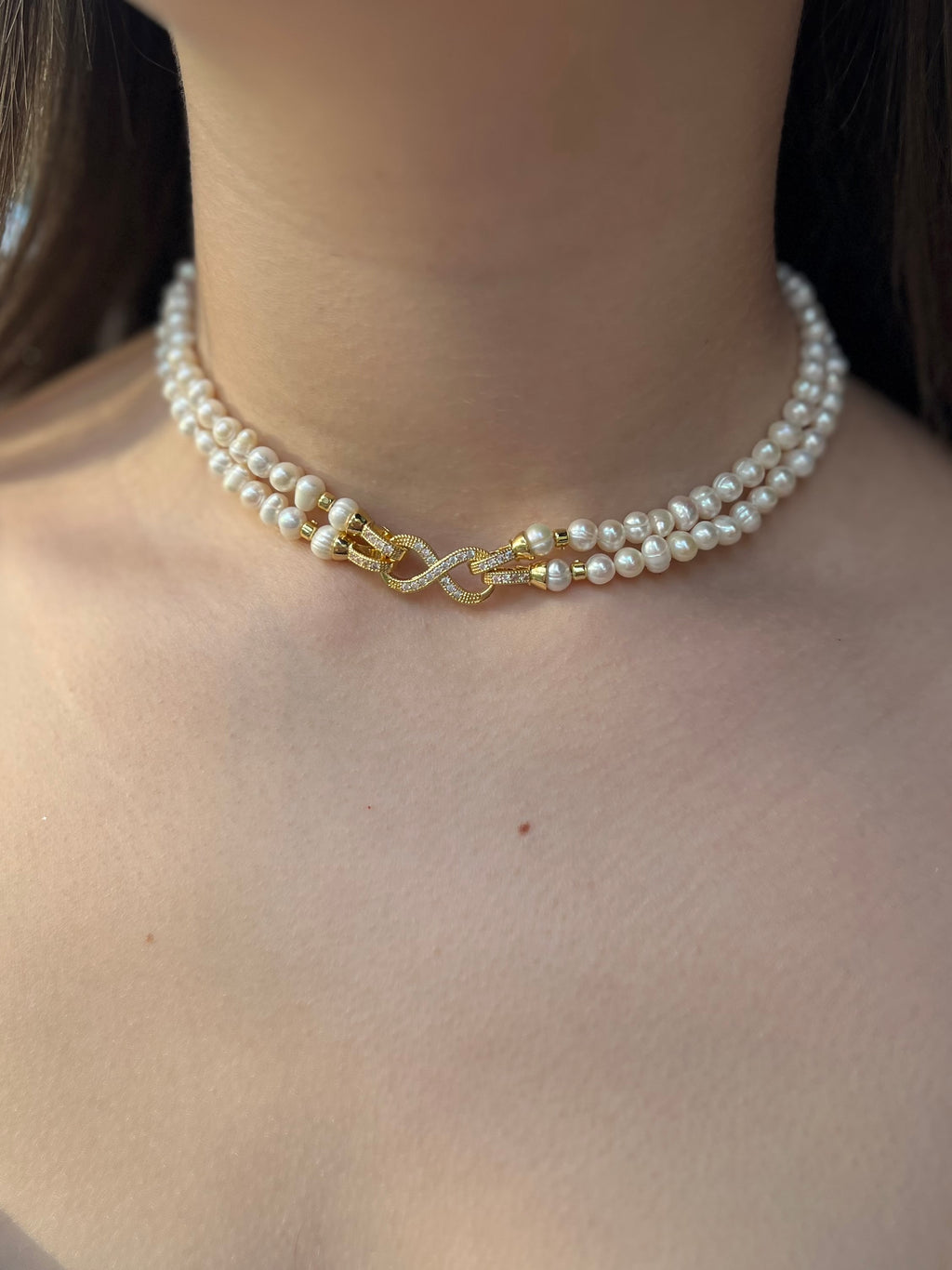 Pearl Choker Necklace : 18K Gold Plated Zirconia Clasp