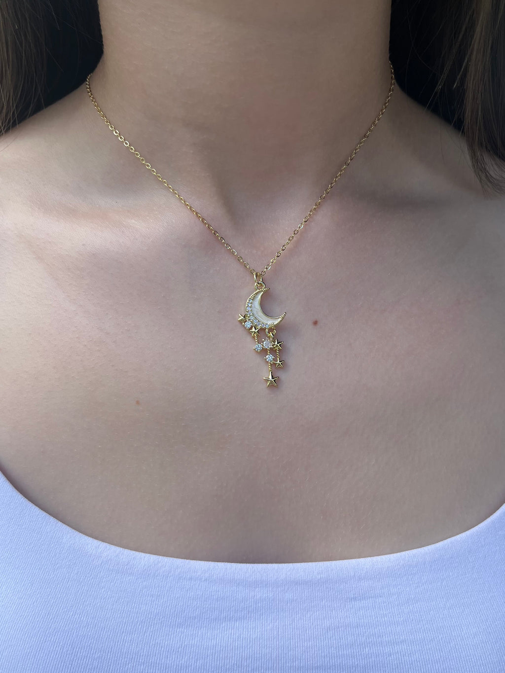 Choker necklace with zirconia moon star pendants: 18K Gold Plated