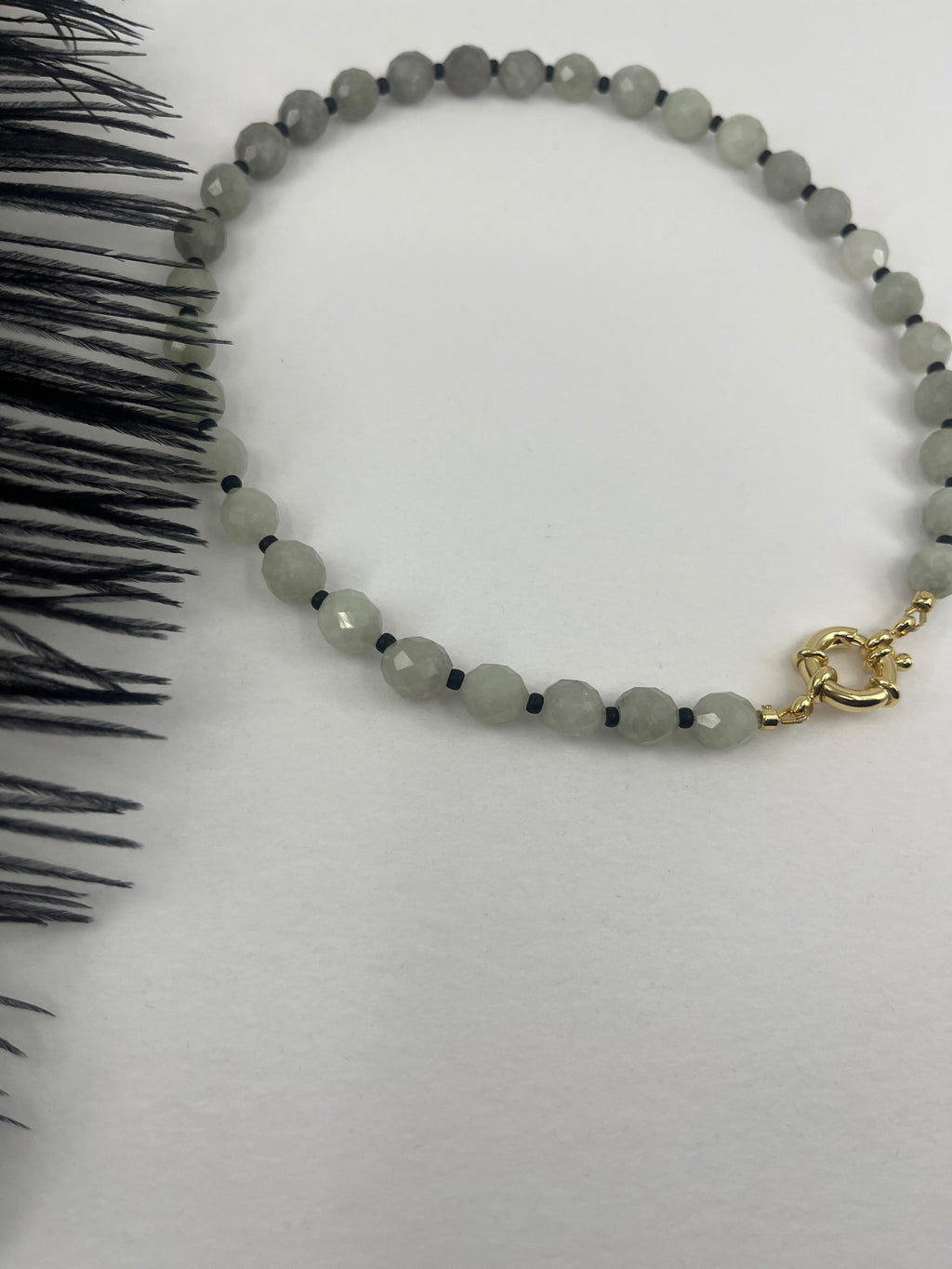 Natural Malaysia Jade Necklace with Gold clasp