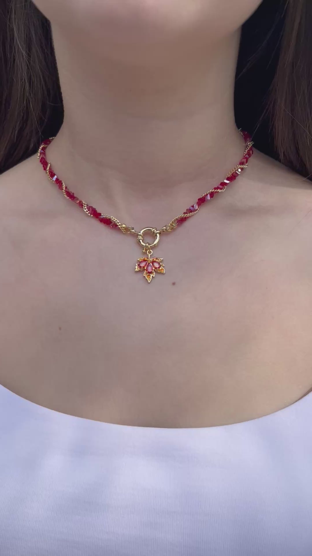 Crystal Red Necklace: 18K Gold Pendant Maple Leaf
