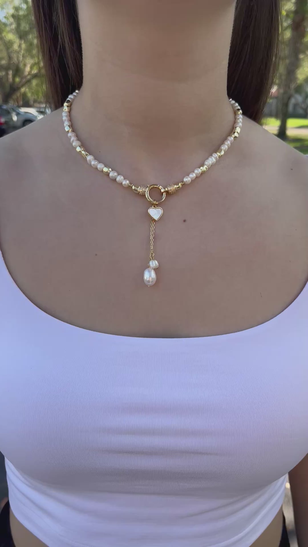 Freshwater Pearl Choker Necklace with heart pendant: 18K Gold Plated