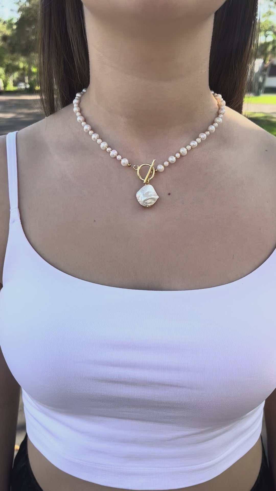 Pearl Choker Necklace with Shell pendant: 18K Gold Plated